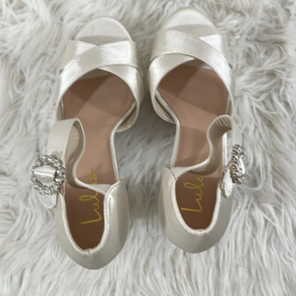 LULUS Crushest White Satin Rhinestone Ankle-Strap Chunky Heels Size 8.5 NEW - Picture 8 of 15